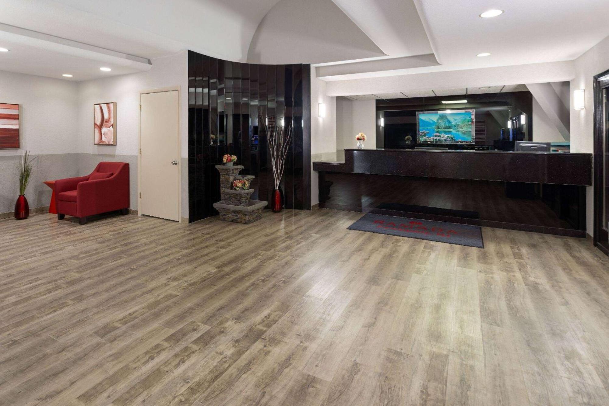 Ramada By Wyndham Parsippany Hotel Kültér fotó